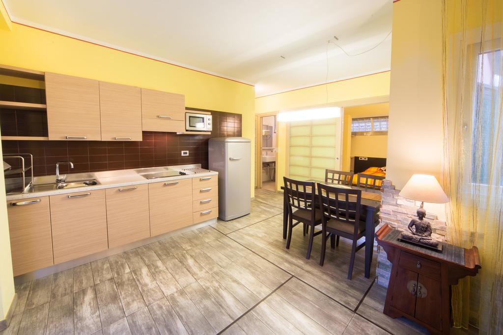 World Village Apartments Diano Marina Zimmer foto